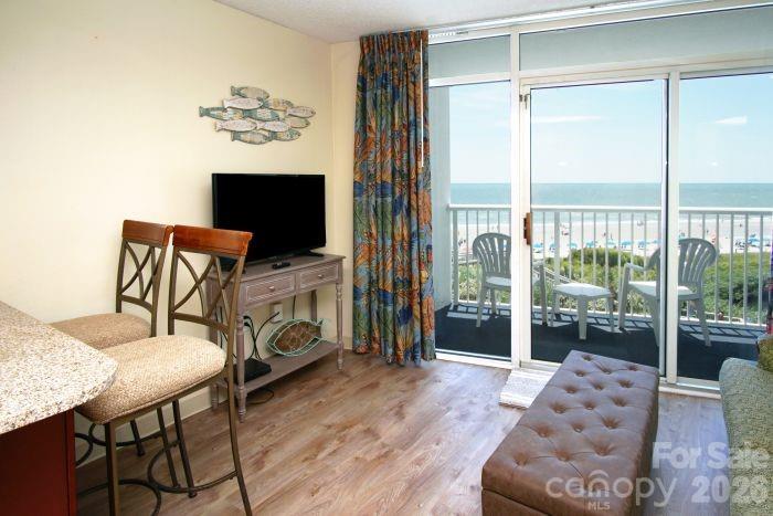 161 Seawatch Drive Property Photo 4