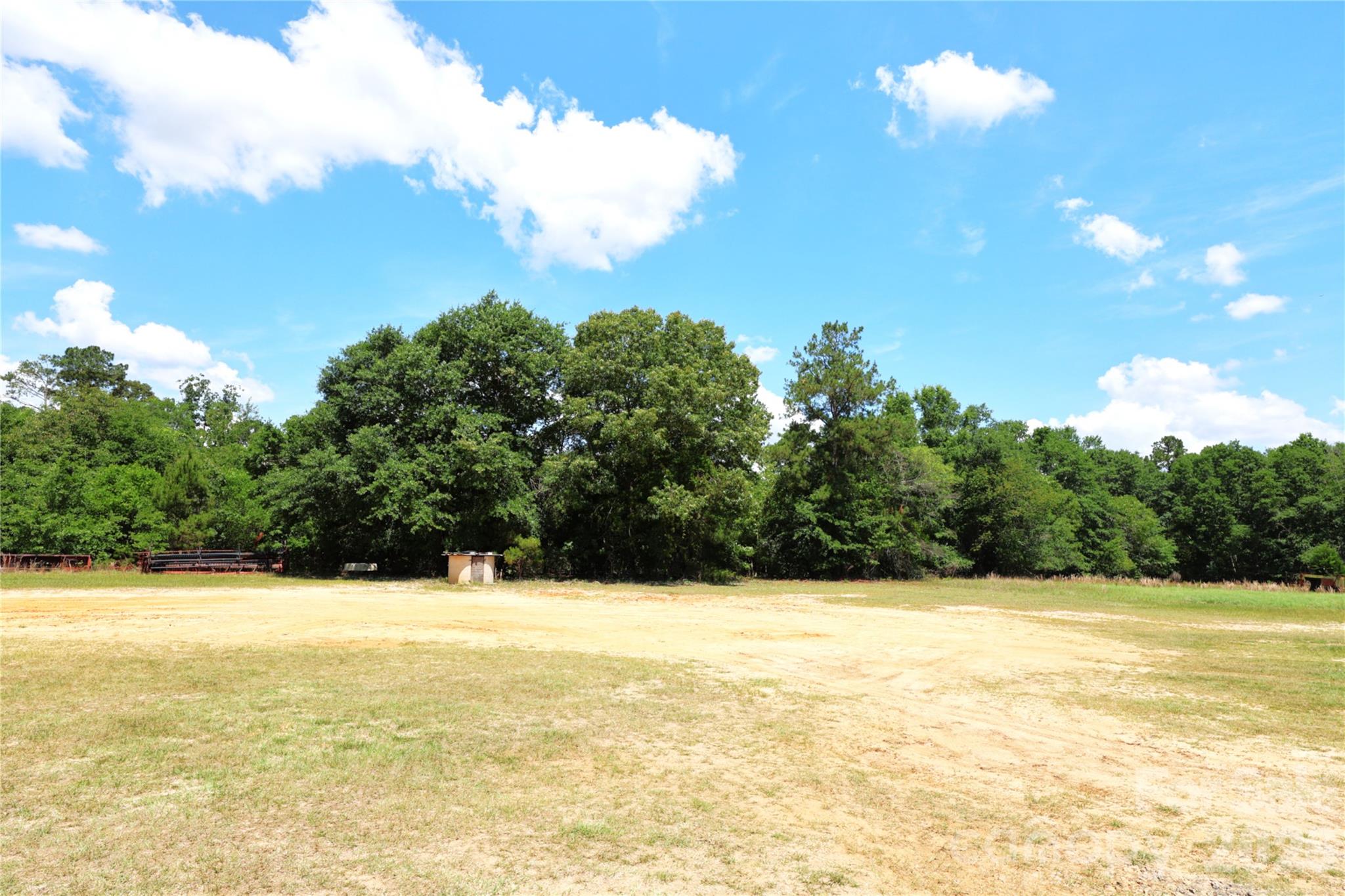 2121 Whitetail Road Property Photo 14