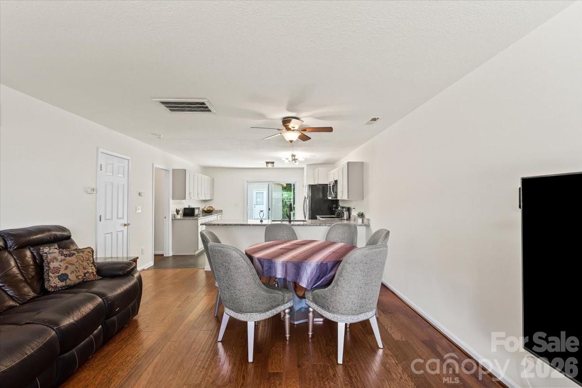 3119 Decapolis Drive Property Photo 2