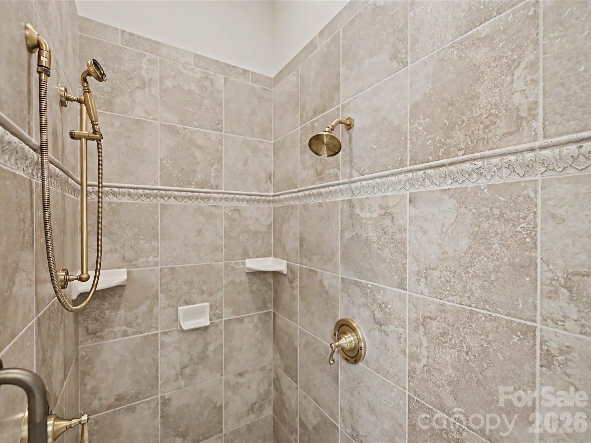 1208 Venetian Way Drive Property Photo 25