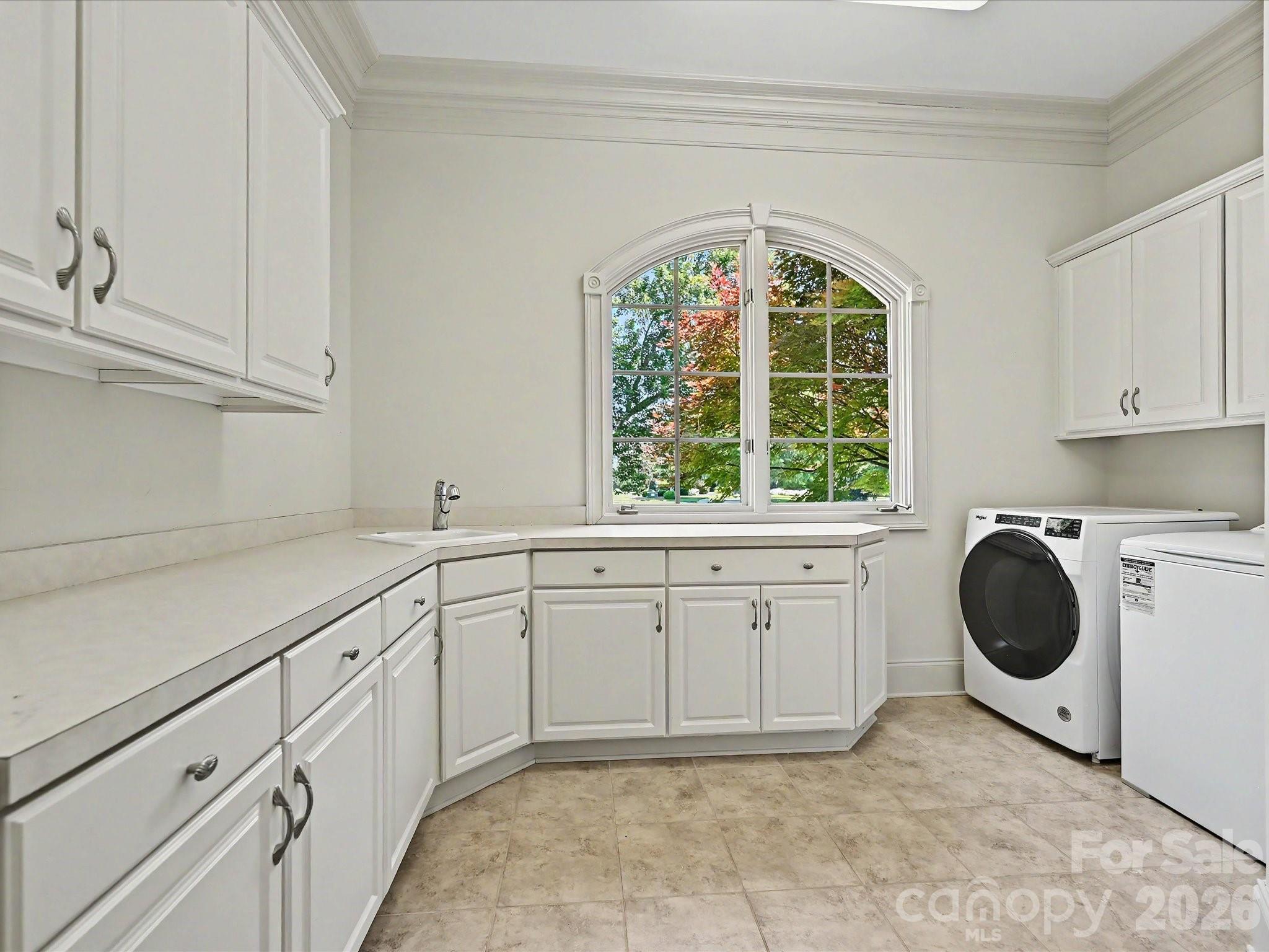 1208 Venetian Way Drive Property Photo 26