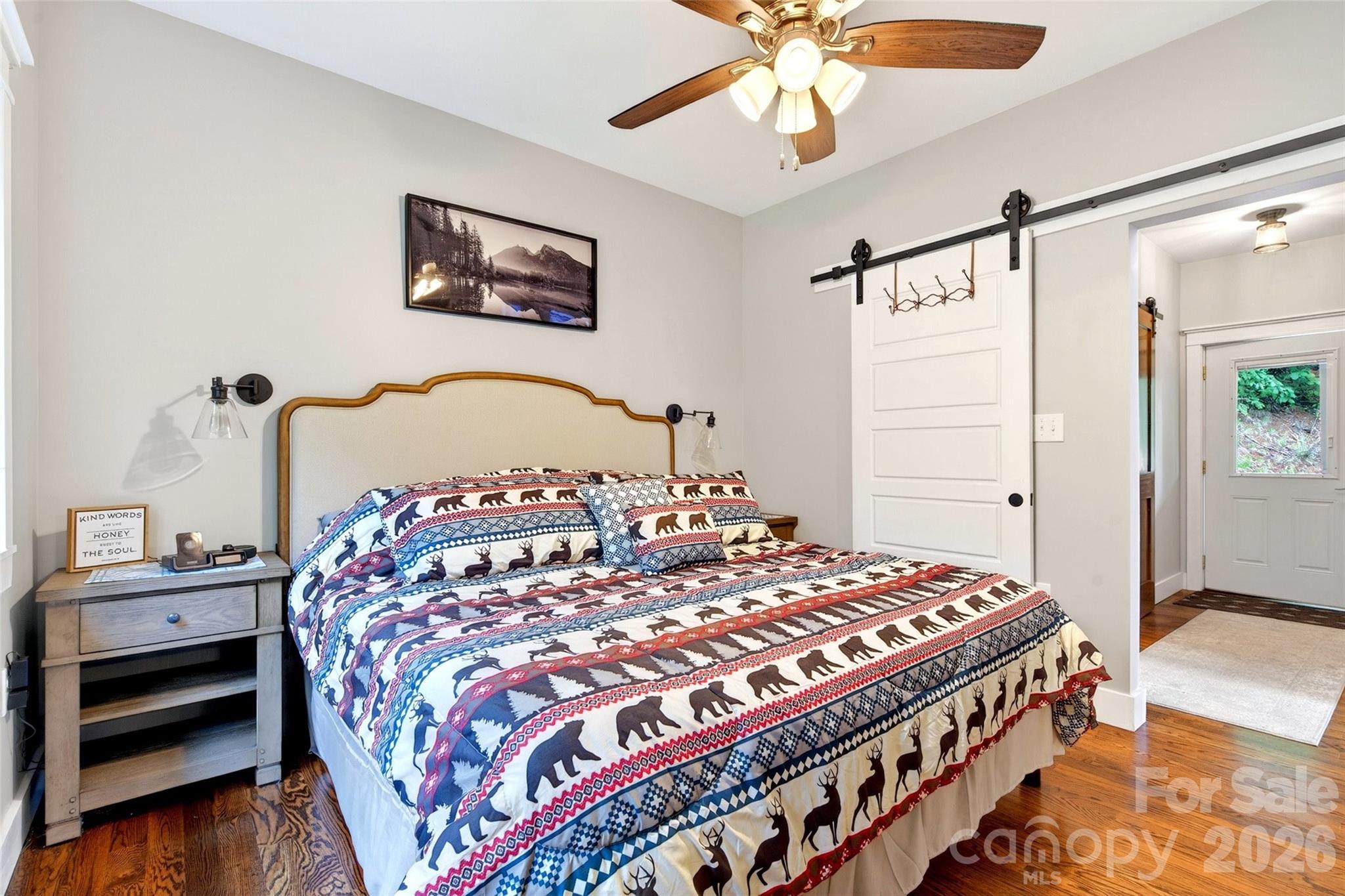 696 Hickory Nut Hollow Property Photo 24