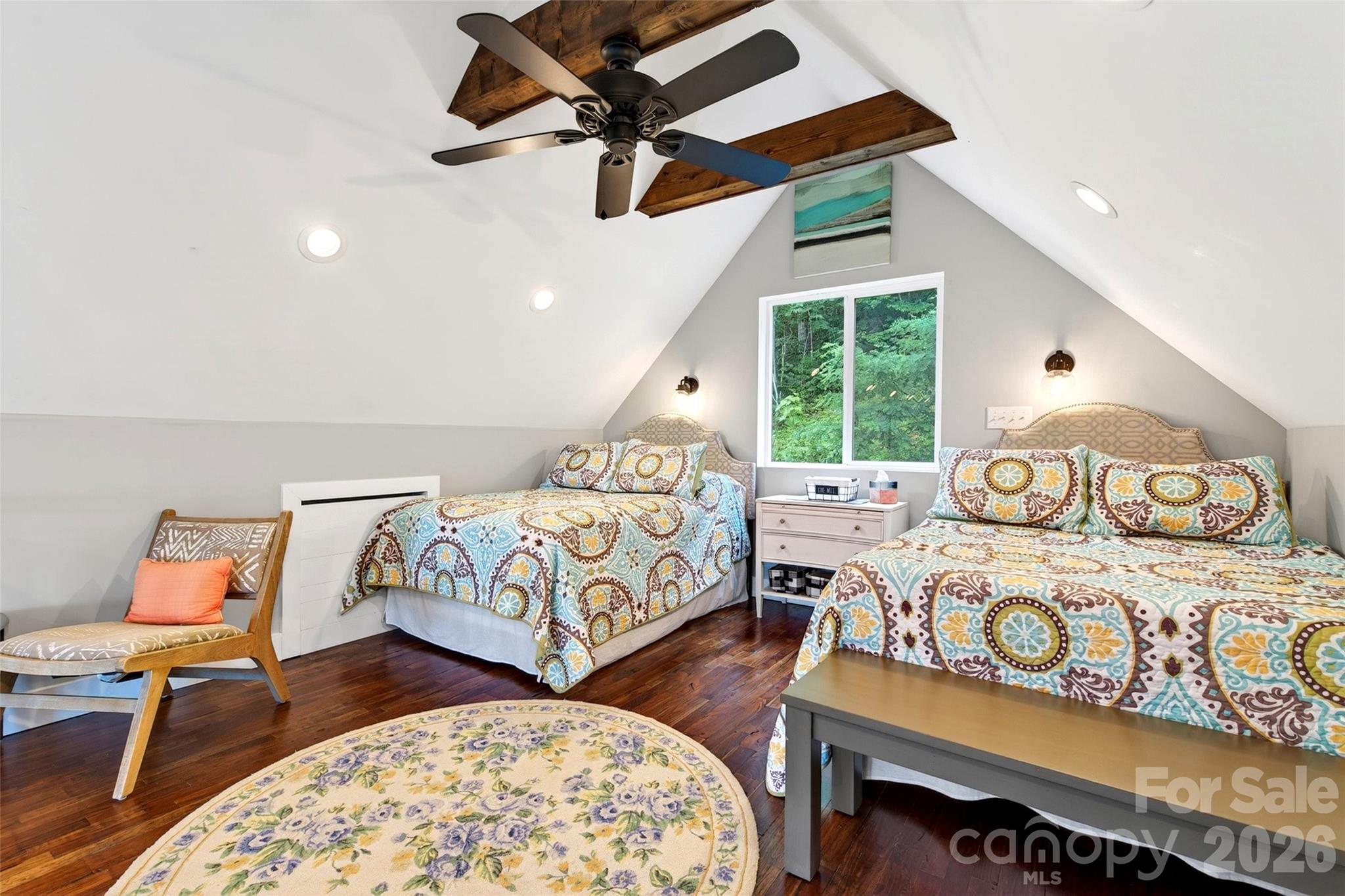 696 Hickory Nut Hollow Property Photo 29
