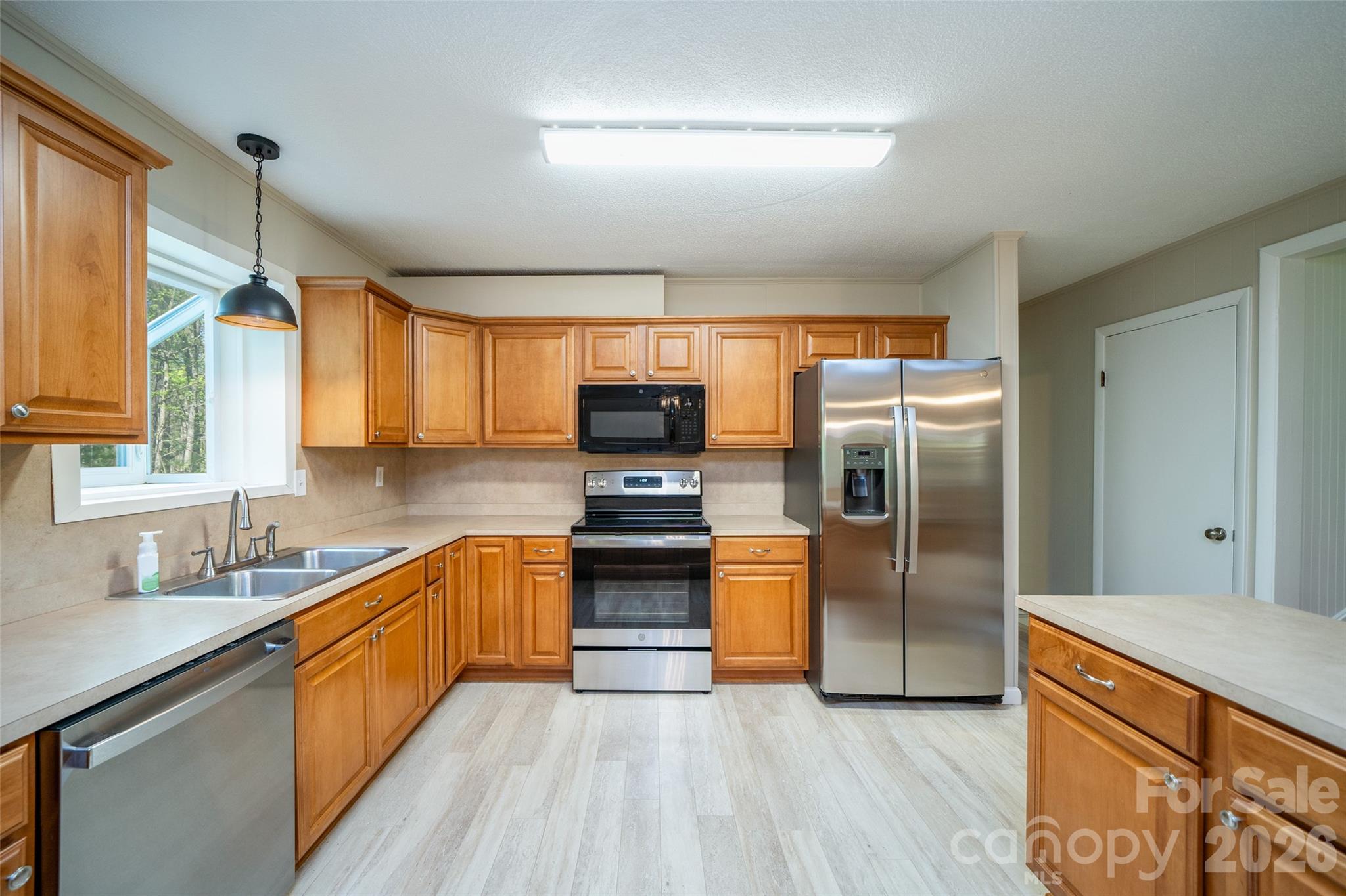 145 Jeter Mountain Road Property Photo 8