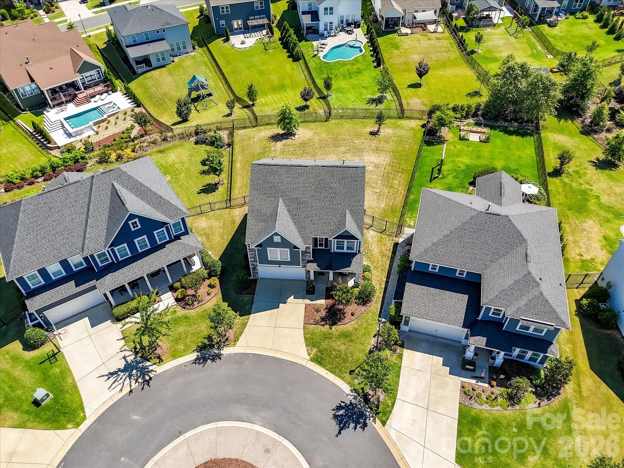 6203 Six String Court Property Photo 2