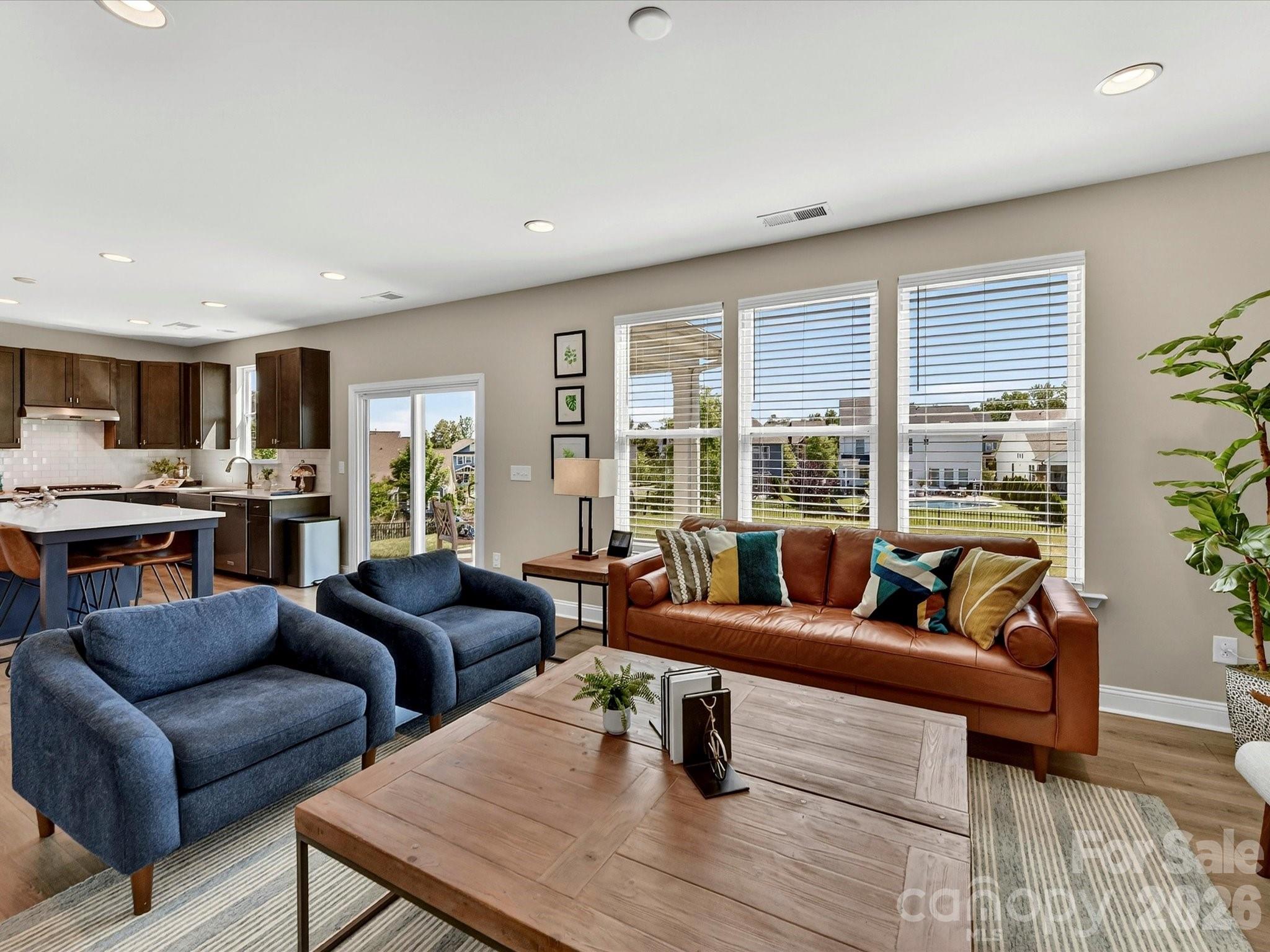 6203 Six String Court Property Photo 11