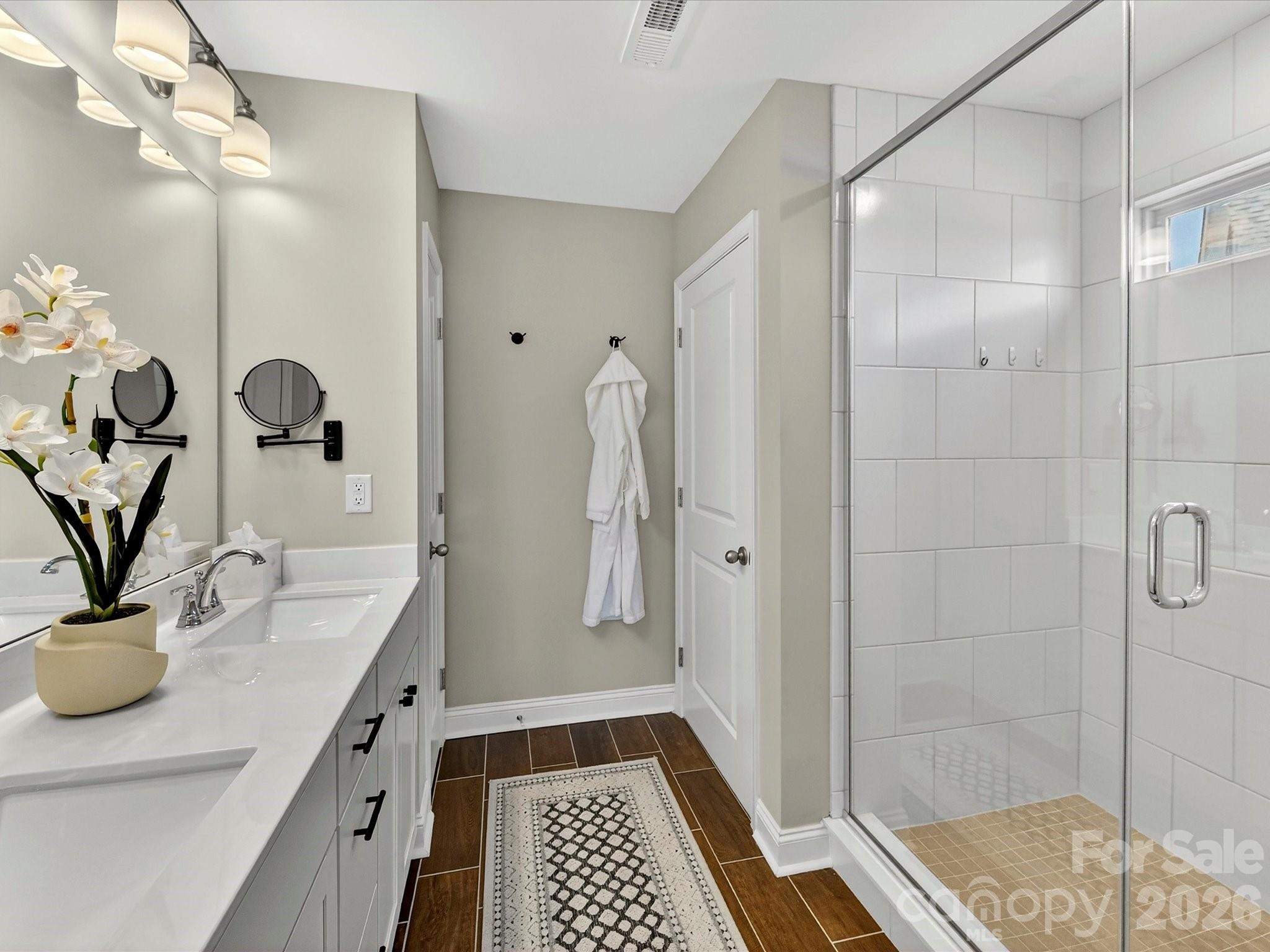 6203 Six String Court Property Photo 22