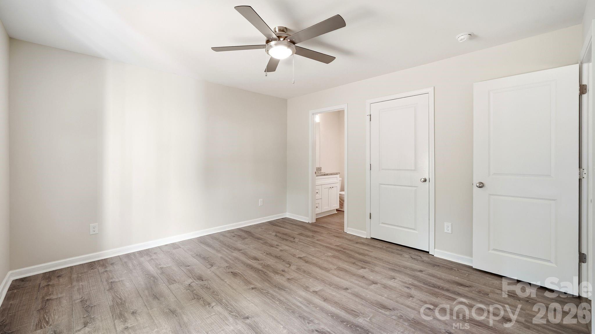 230 Berry Street Property Photo 8