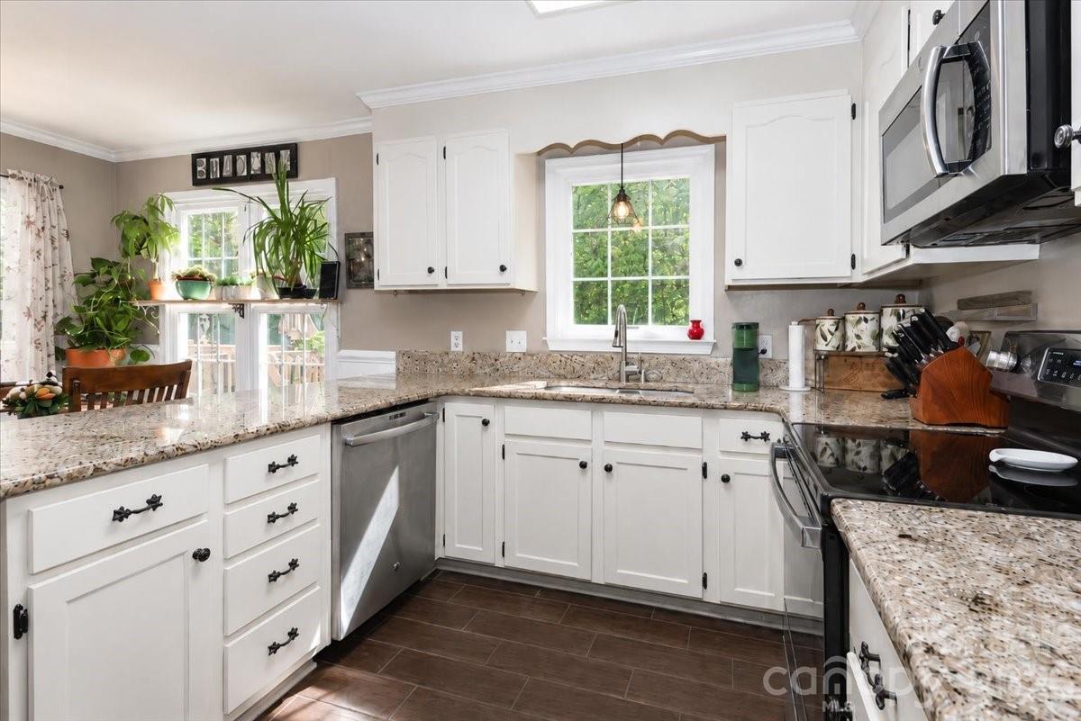 311 N Deerfield Circle Property Photo 15