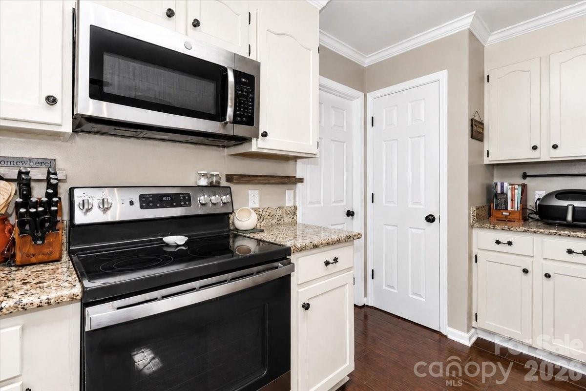 311 N Deerfield Circle Property Photo 16