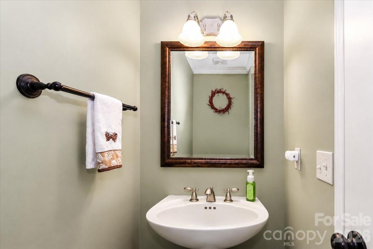 311 N Deerfield Circle Property Photo 18