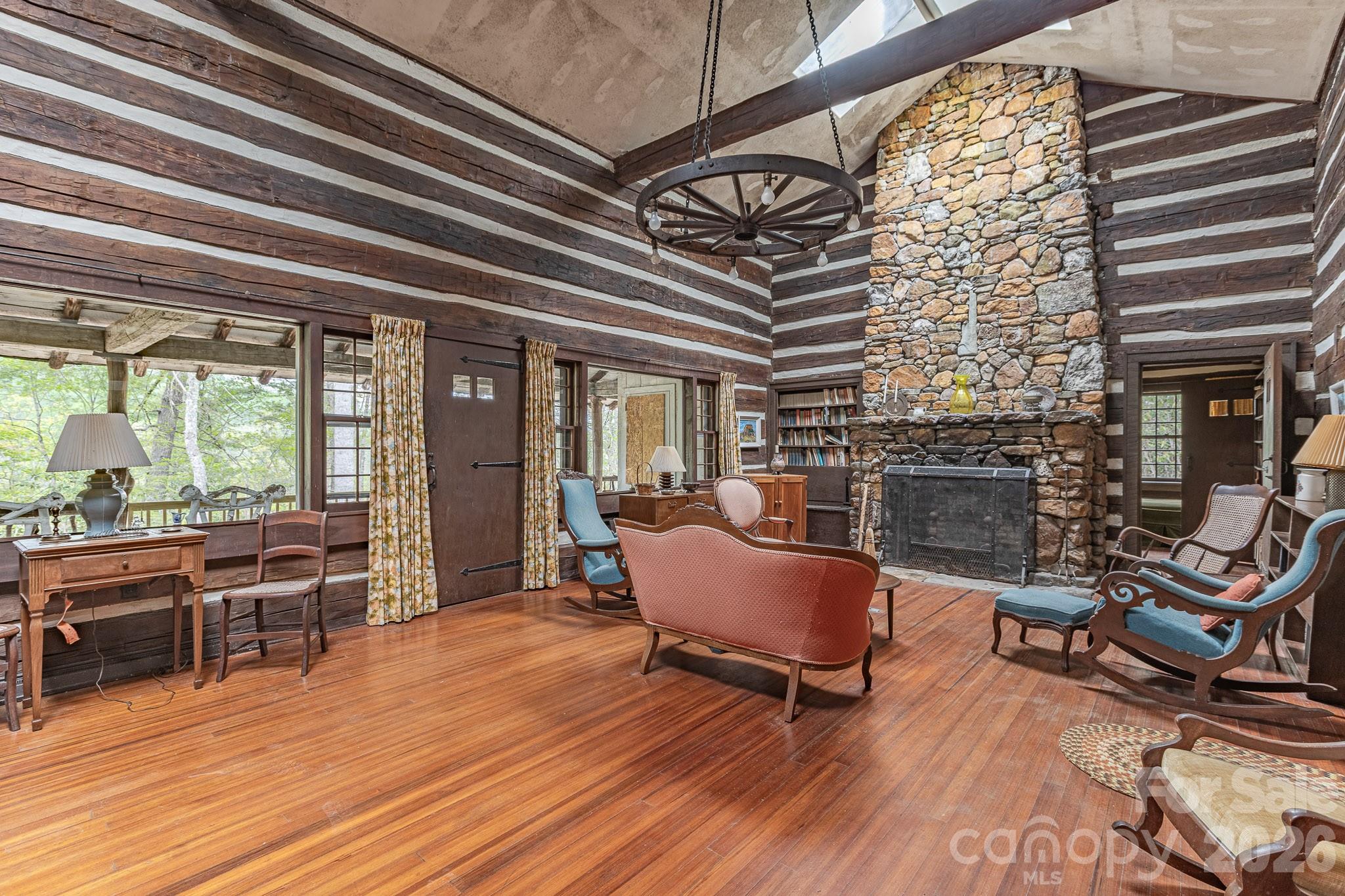 1971 Swiss Pine Lake Drive Property Photo 7