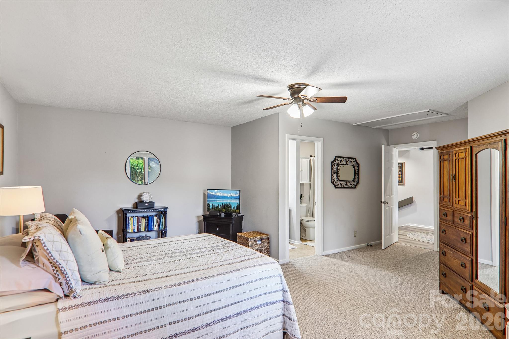 147 W Lake Drive 1206 Property Photo 16