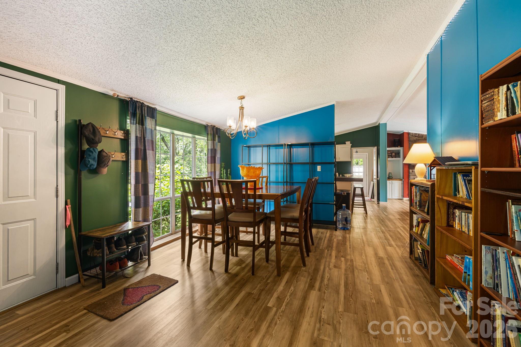 30 Sixth Street Property Photo 4