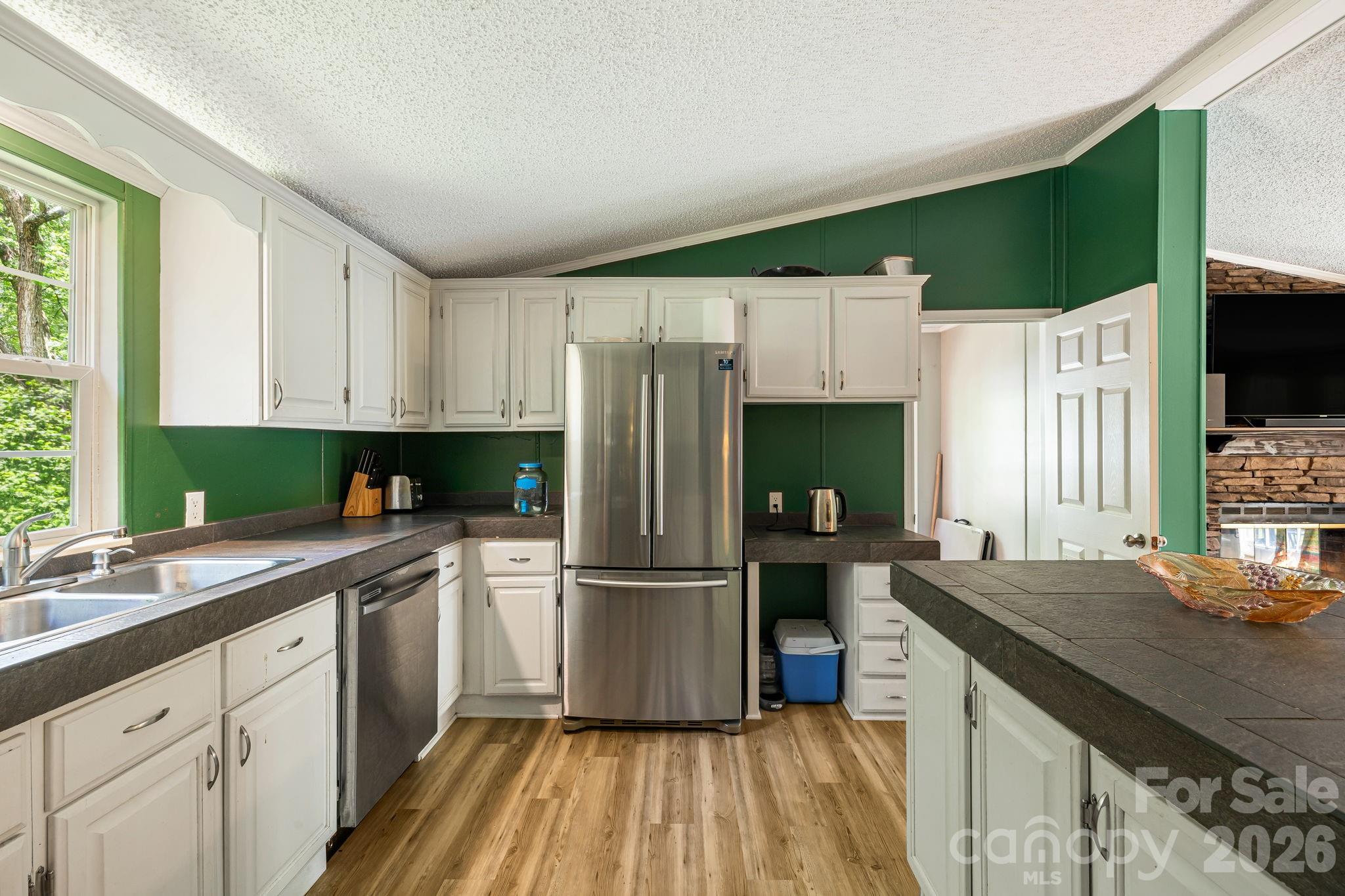 30 Sixth Street Property Photo 17
