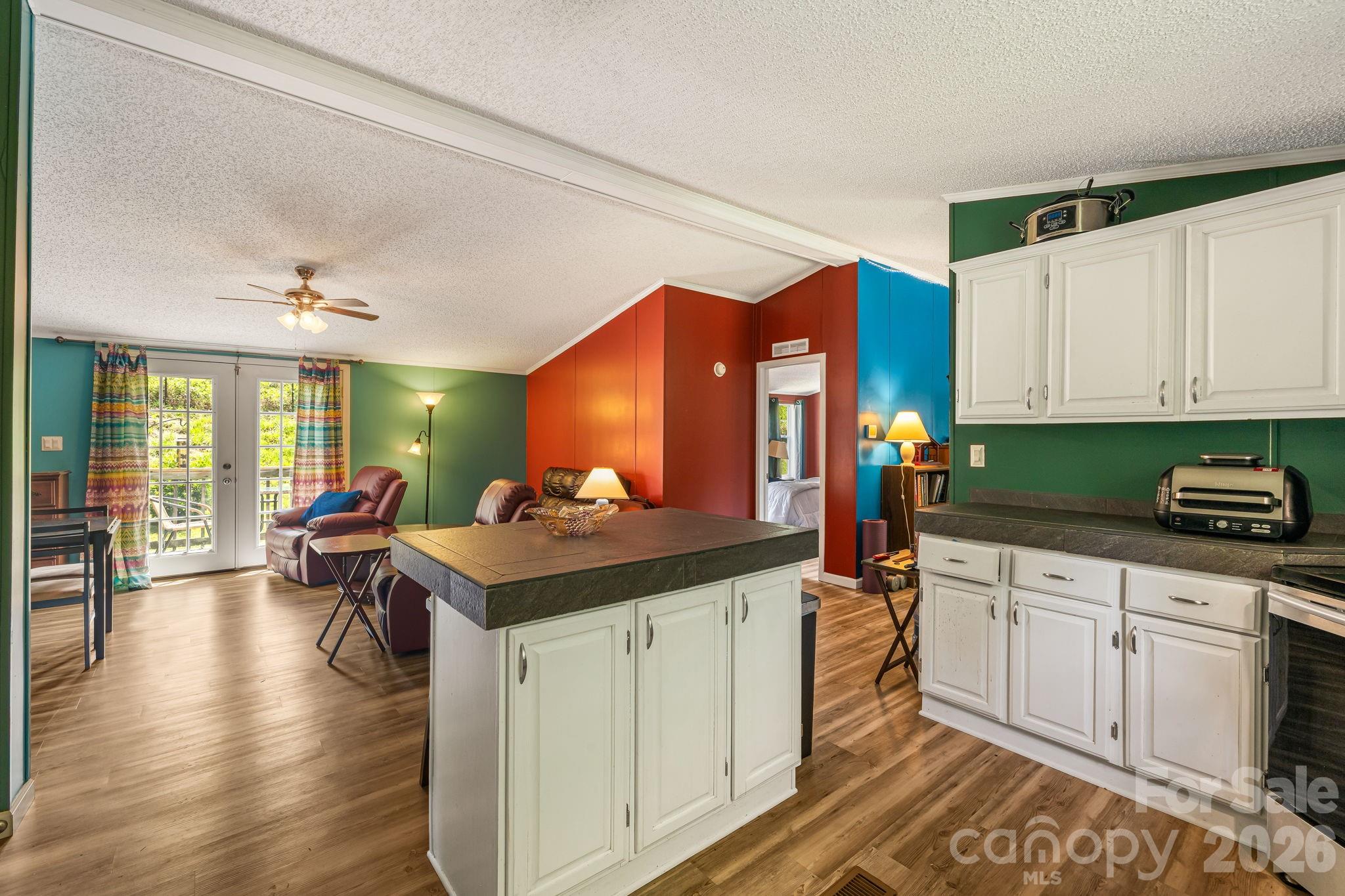30 Sixth Street Property Photo 18