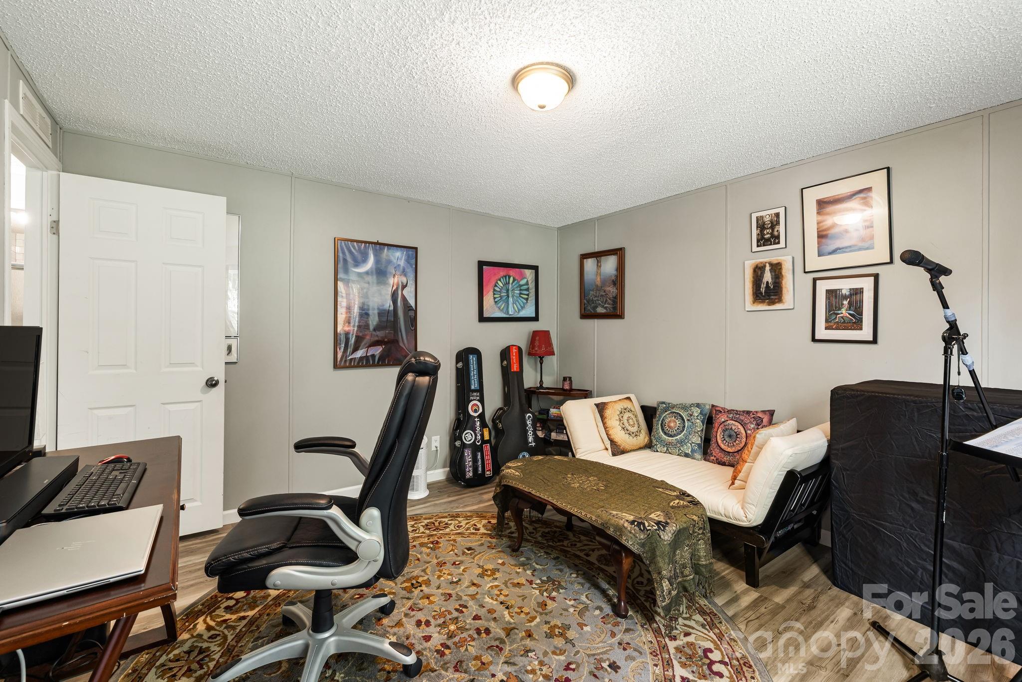 30 Sixth Street Property Photo 31