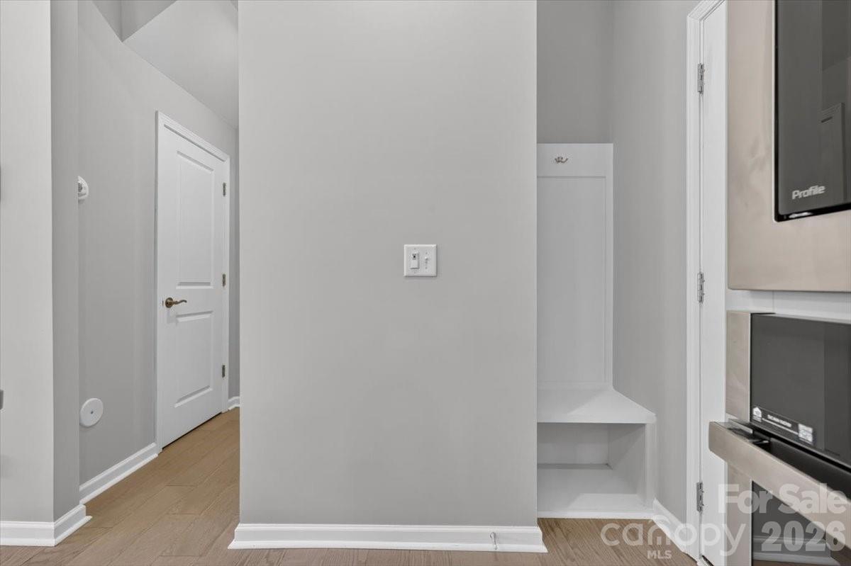 5940 Mantle Way Property Photo 10