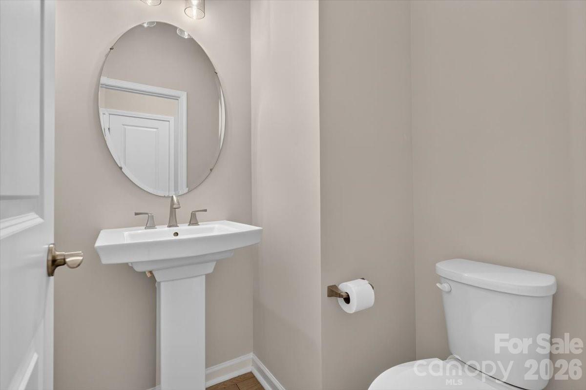 5940 Mantle Way Property Photo 11