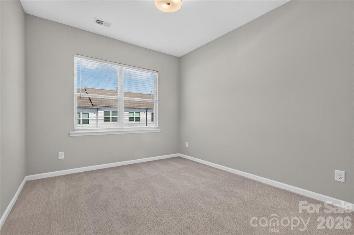 5940 Mantle Way Property Photo 19