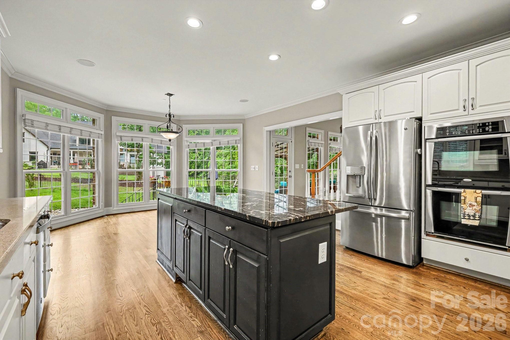 1009 Medinah Court Property Photo 11