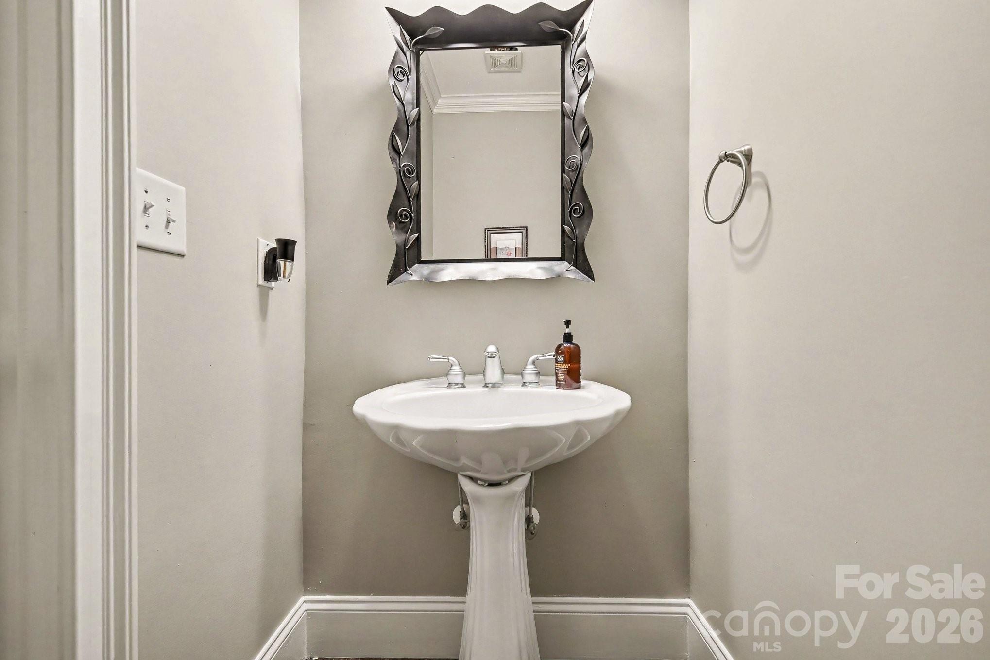 1009 Medinah Court Property Photo 15
