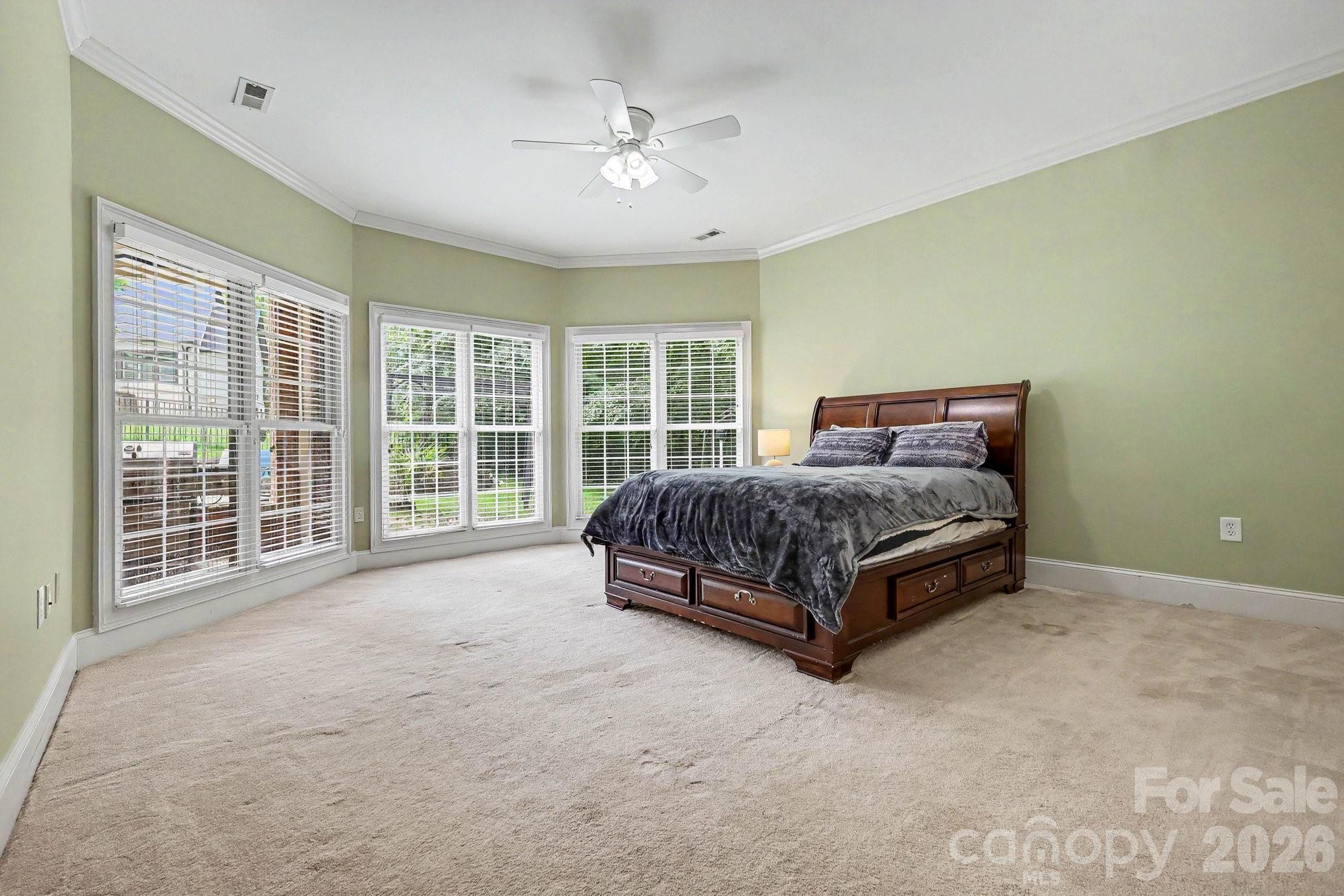 1009 Medinah Court Property Photo 26