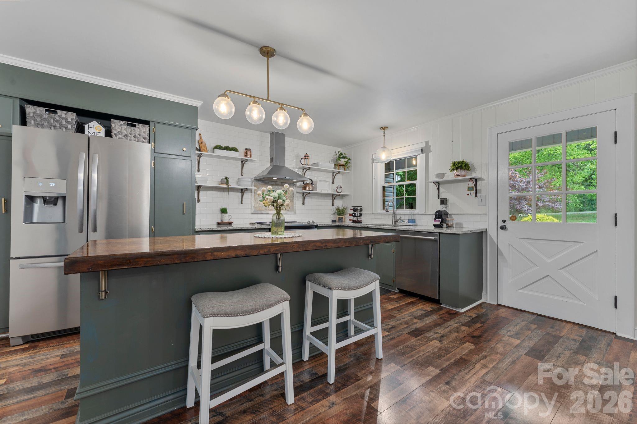 1014 Bramblewood Court Property Photo 8