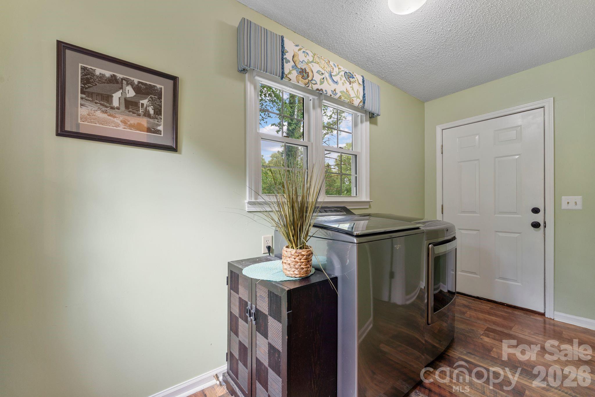 1014 Bramblewood Court Property Photo 33