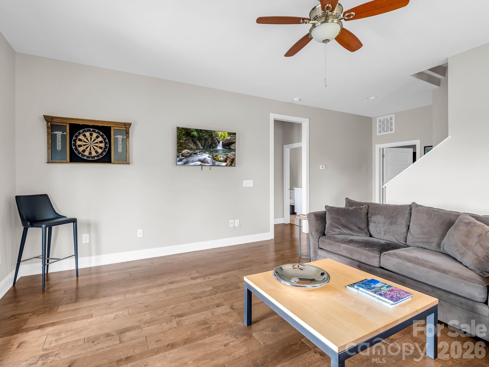 66 Tudor Way Property Photo 38