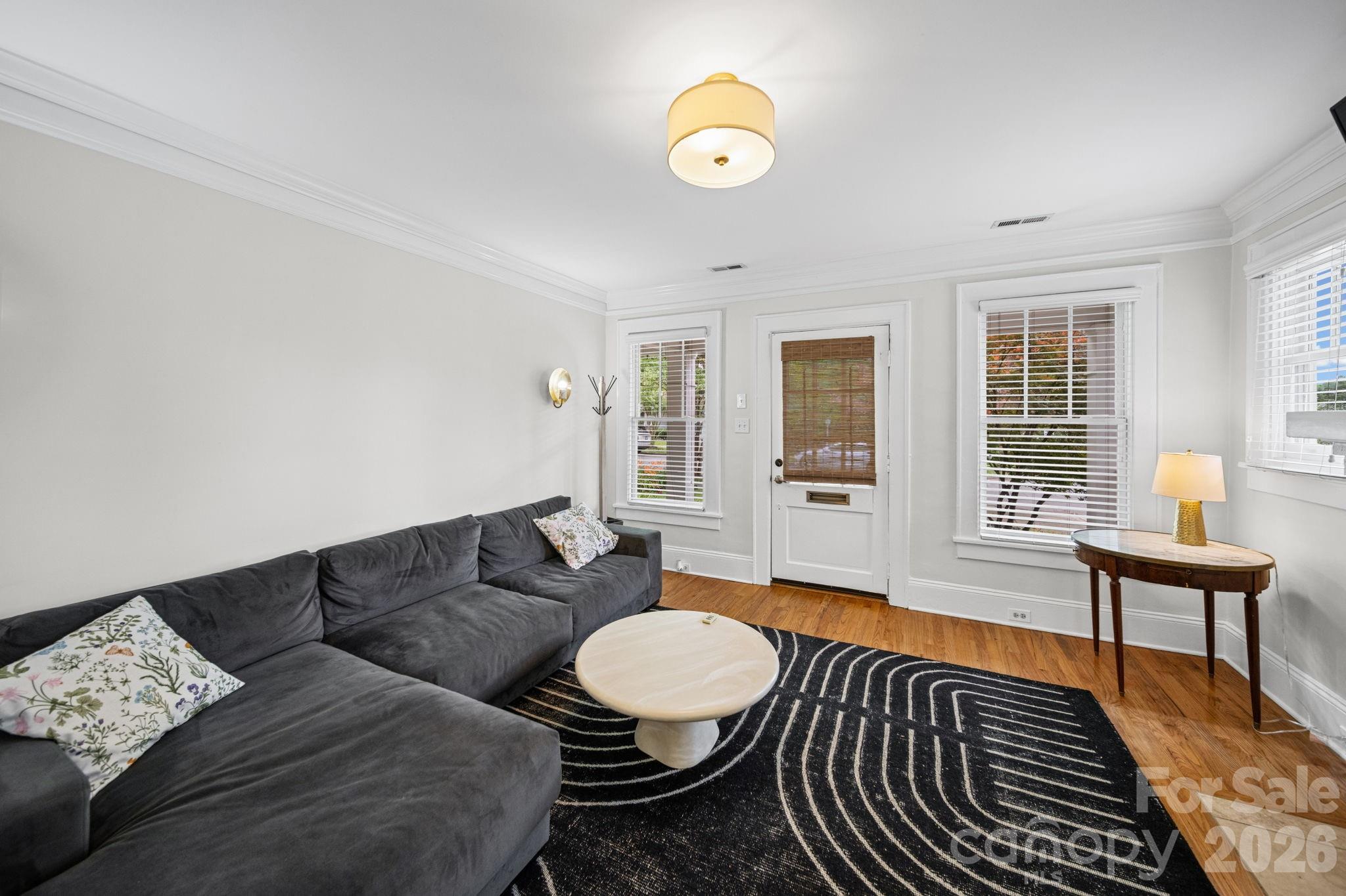 320 Westwood Avenue Property Photo 12