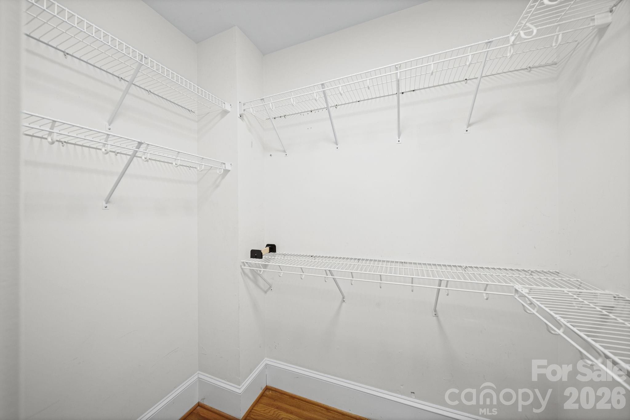 320 Westwood Avenue Property Photo 19