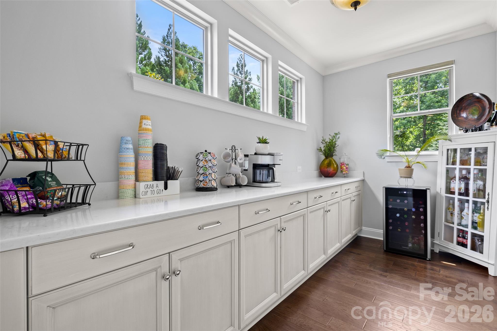 8703 Deakin Court Property Photo 8