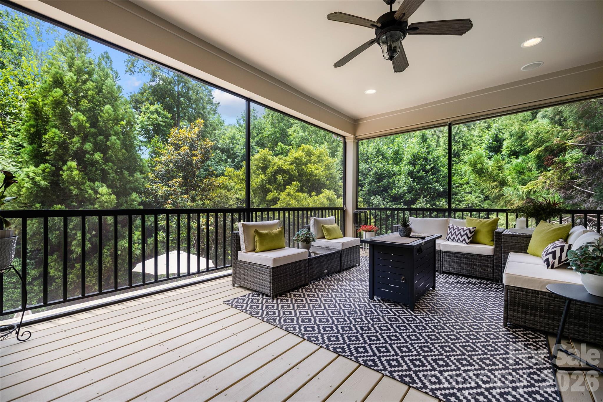 8703 Deakin Court Property Photo 13