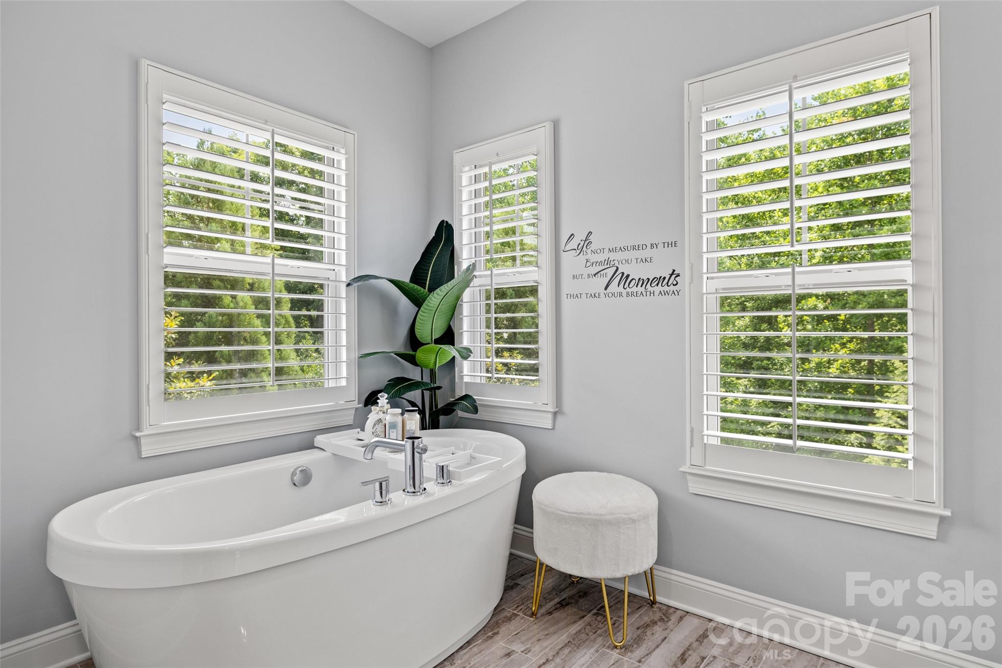 8703 Deakin Court Property Photo 20