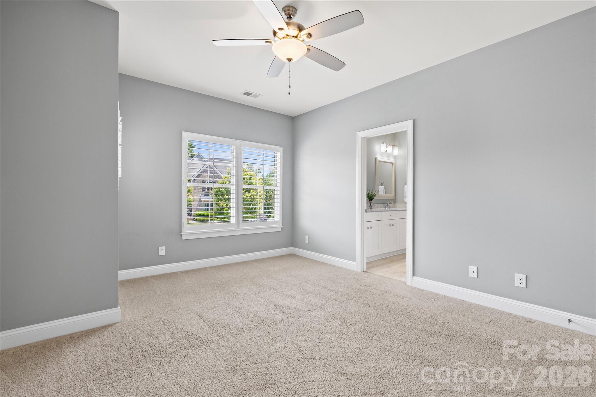 8703 Deakin Court Property Photo 24