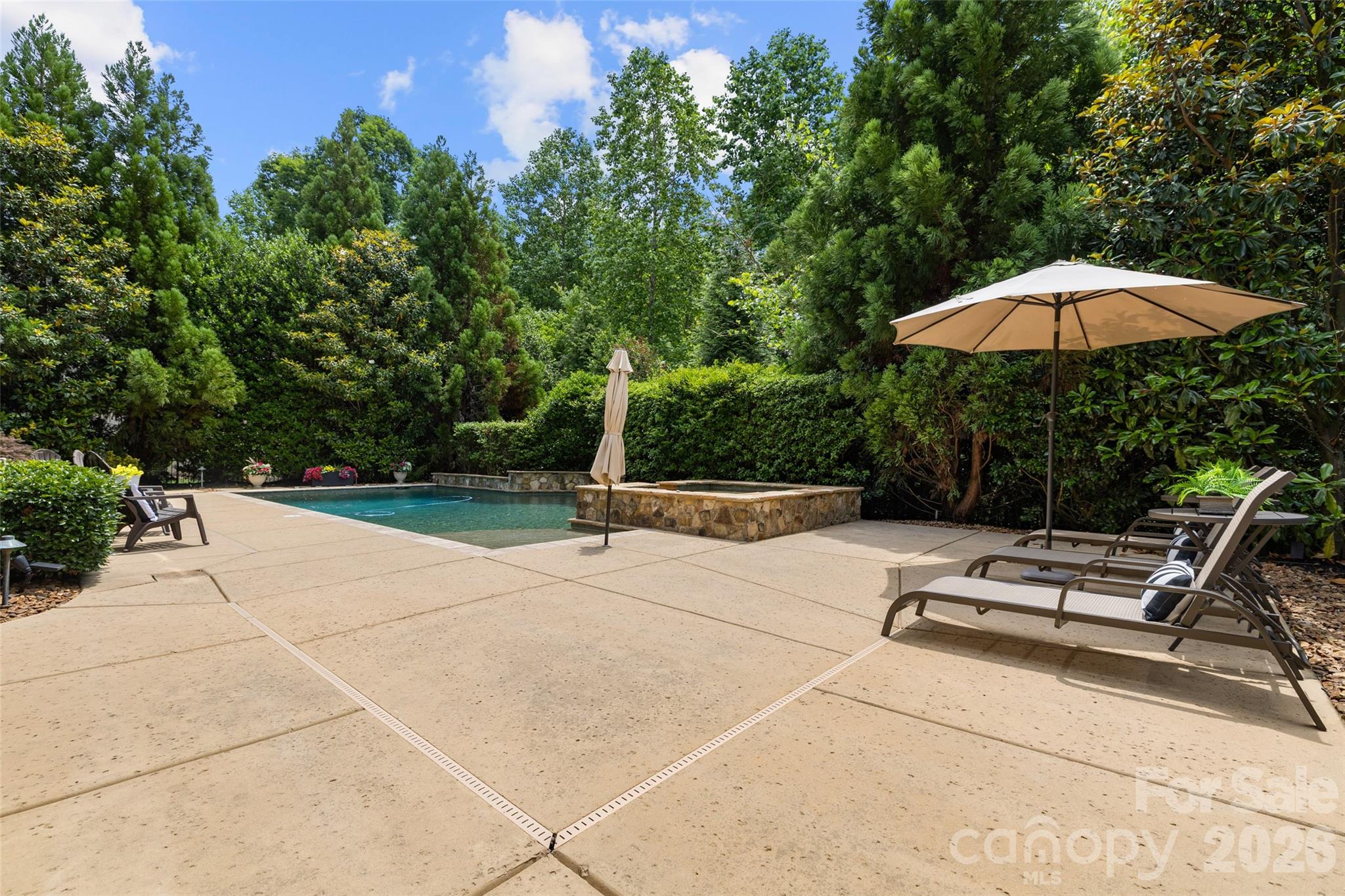 8703 Deakin Court Property Photo 37