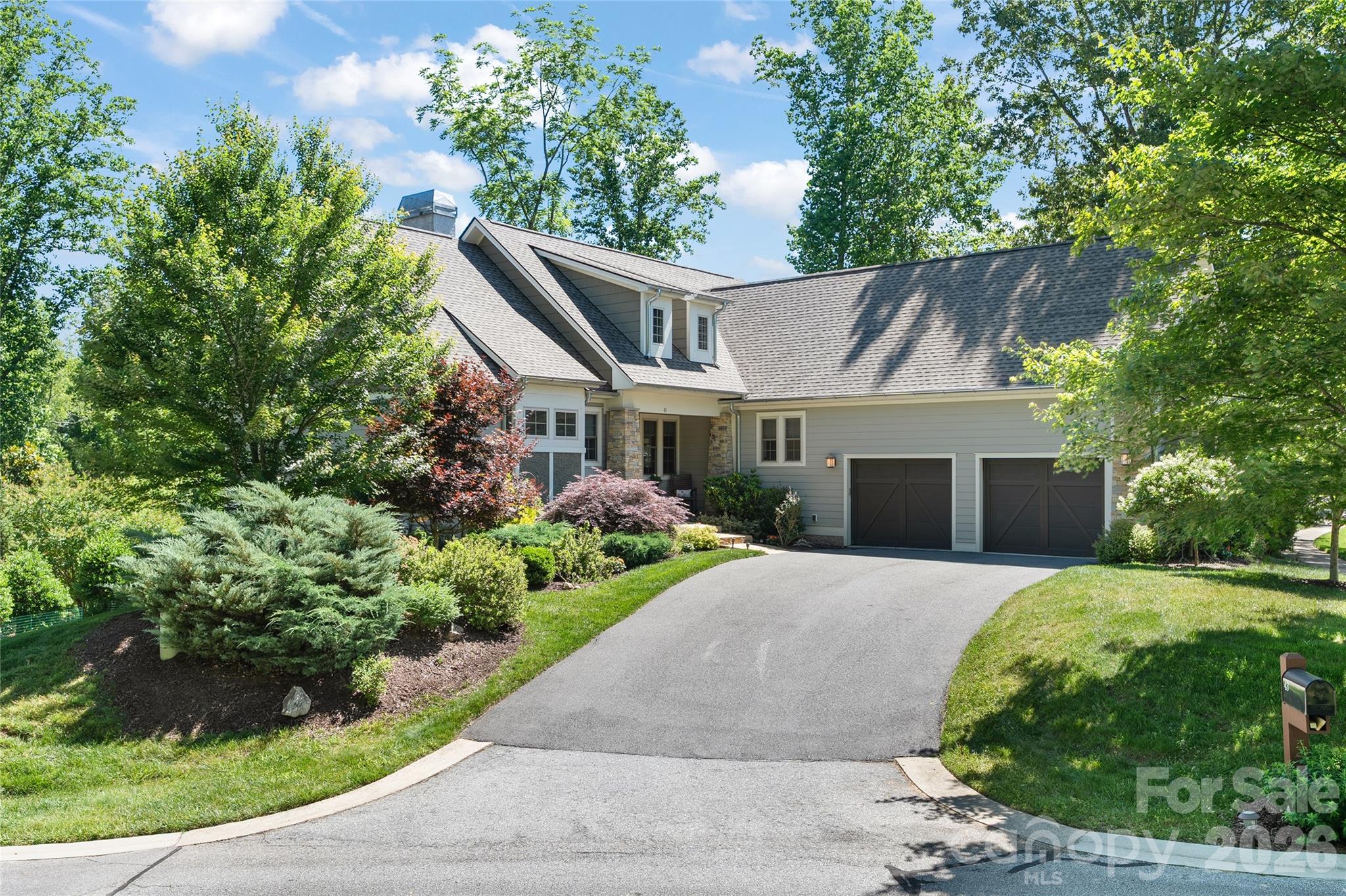 43 Orvis Stone Circle Property Photo 1