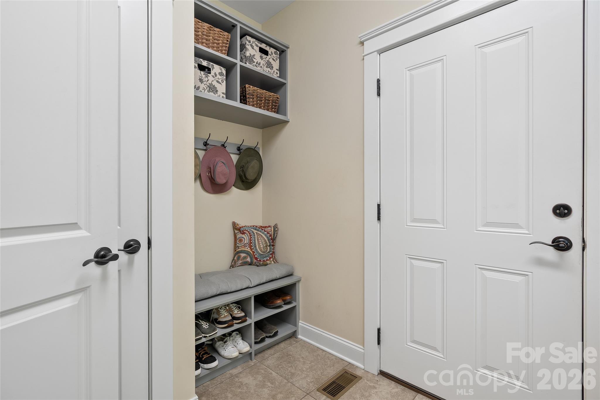 43 Orvis Stone Circle Property Photo 32