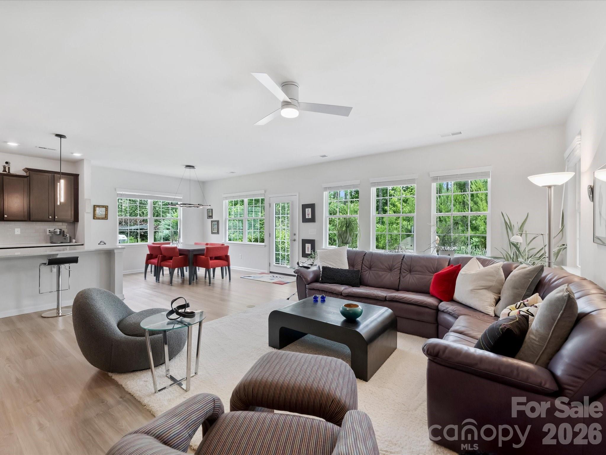 821 Botticelli Court Property Photo 14