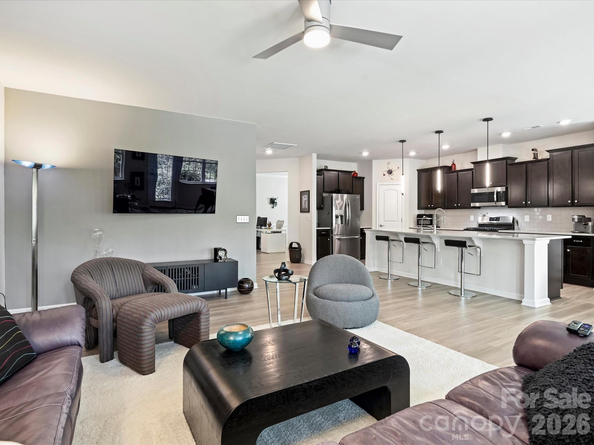 821 Botticelli Court Property Photo 19