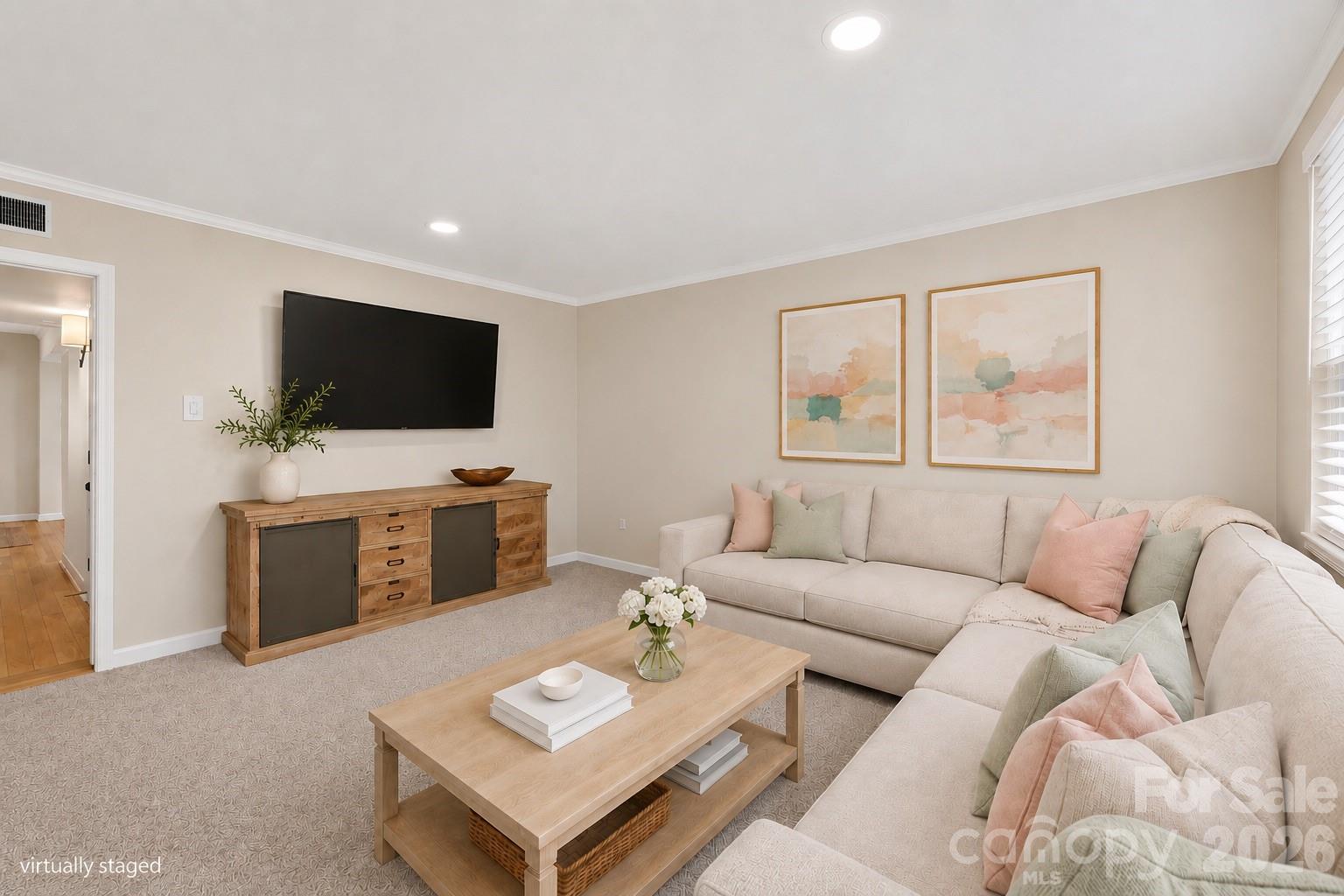 6724 Constitution Lane Property Photo 10