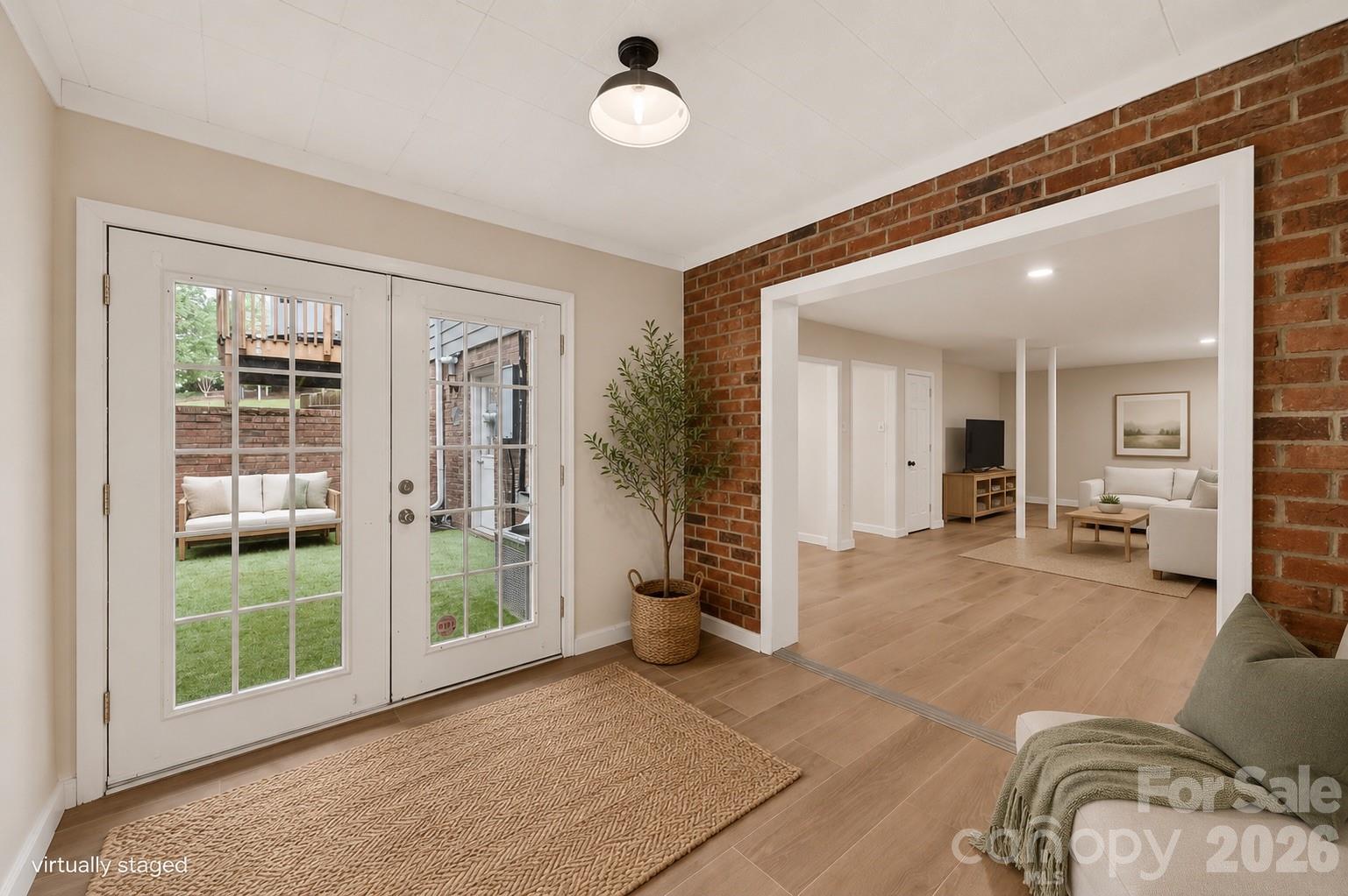 6724 Constitution Lane Property Photo 24