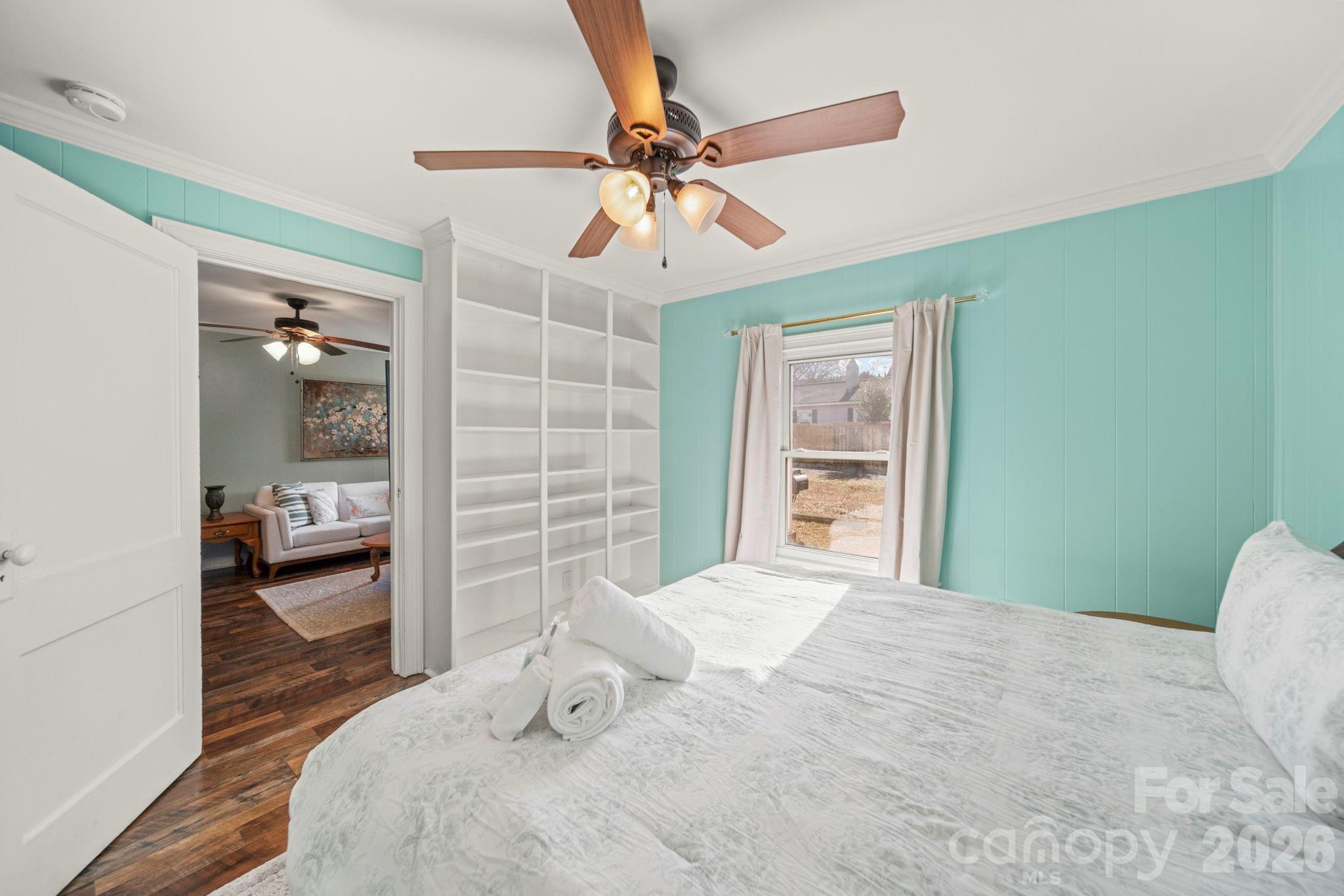 211 9th Street Property Photo 17