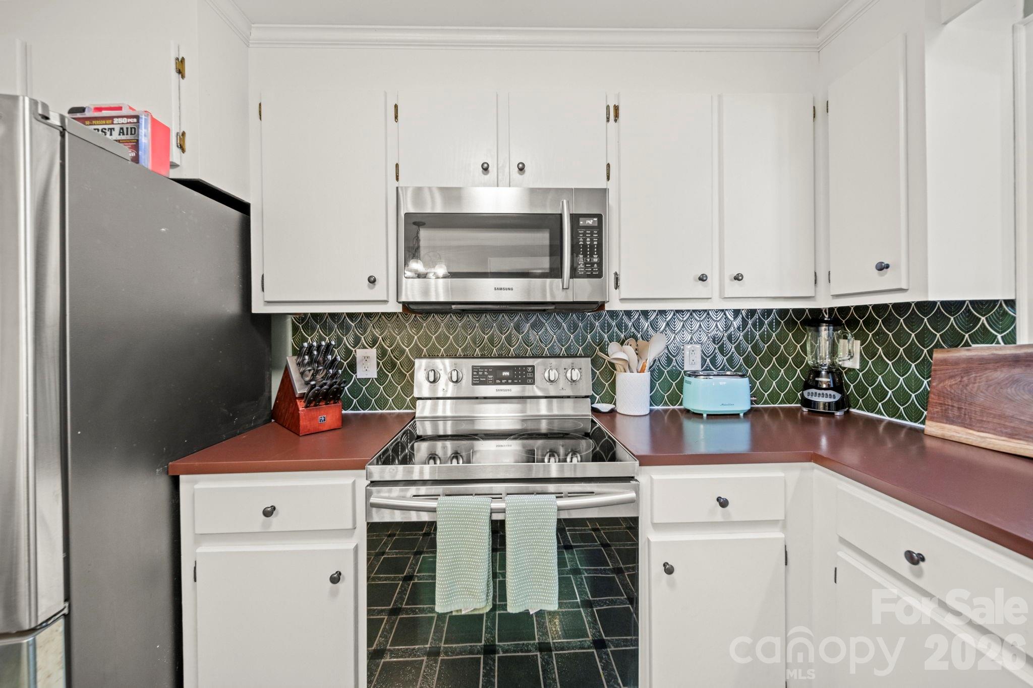 211 9th Street Property Photo 25