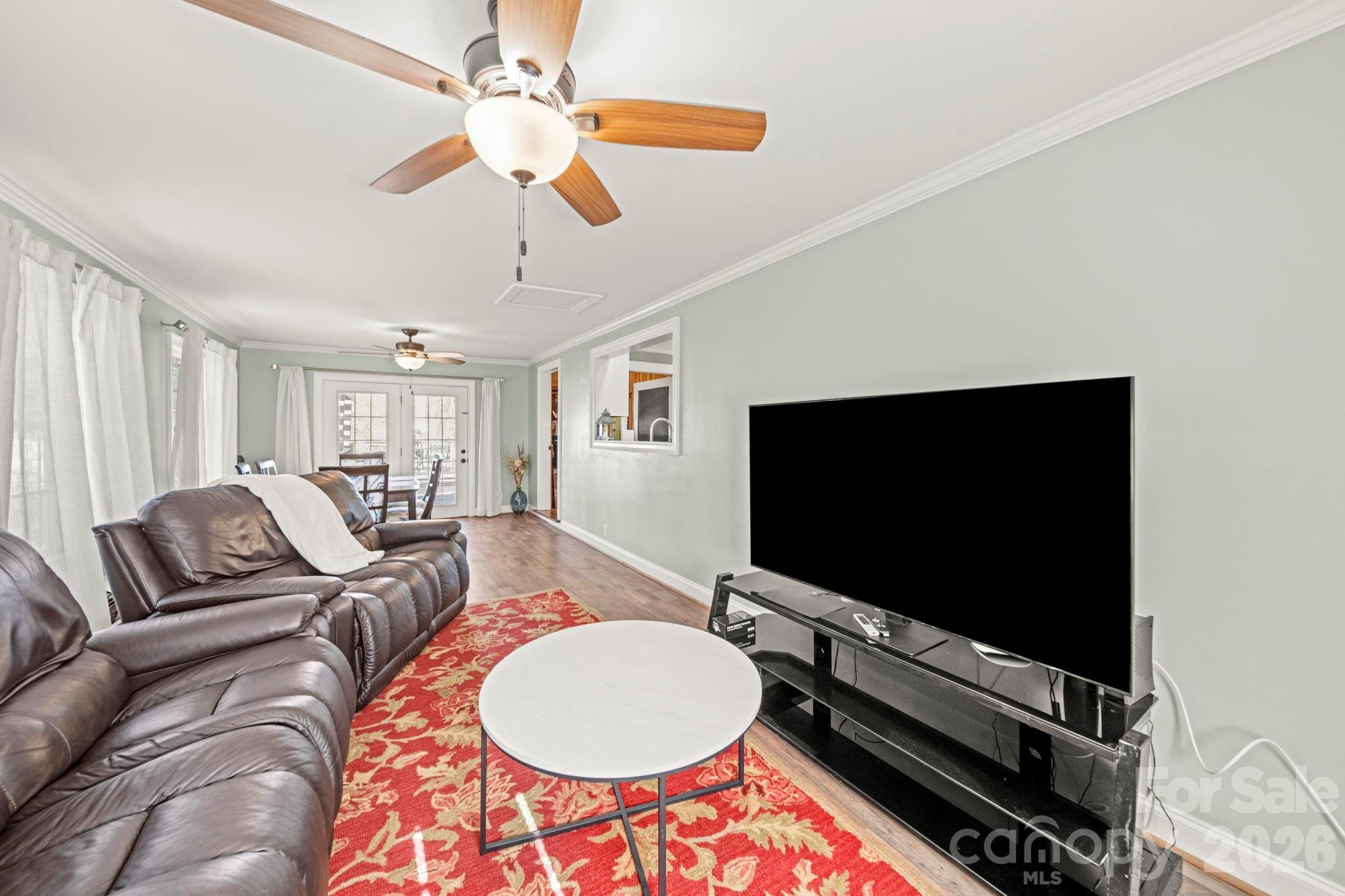 211 9th Street Property Photo 34