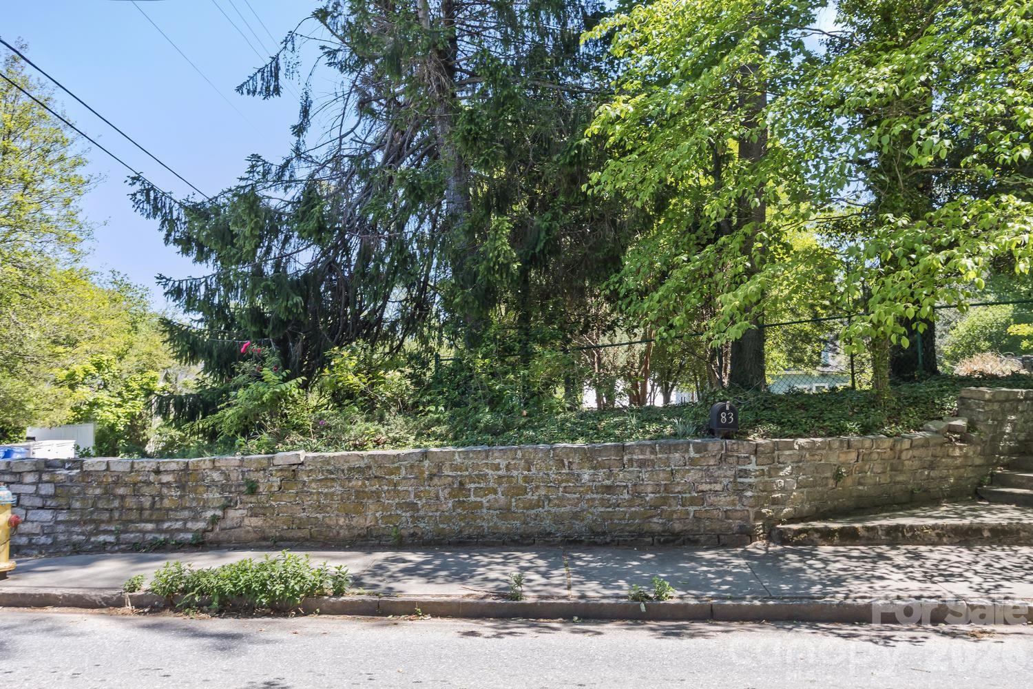 87 Hillside Street Property Photo 2
