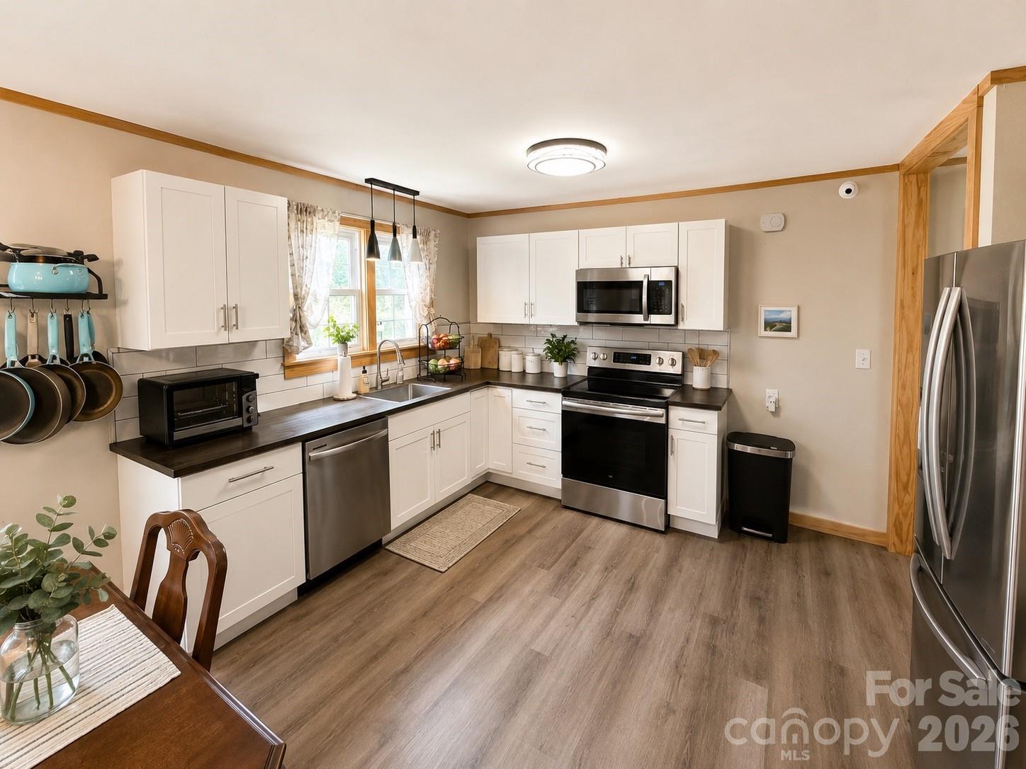 1344 12th Avenue Property Photo 9