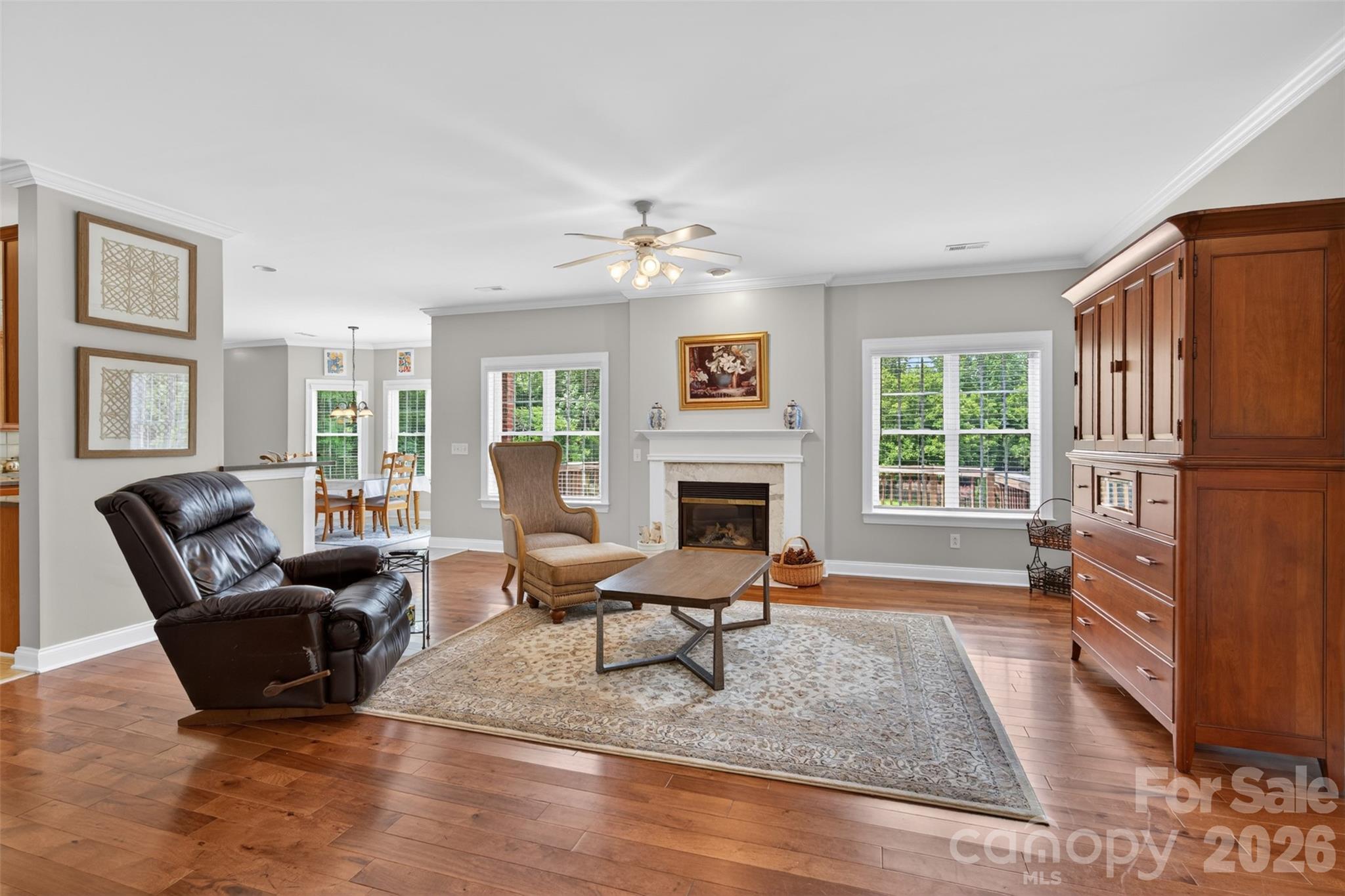 1900 Crestgate Drive 33c Property Photo 15