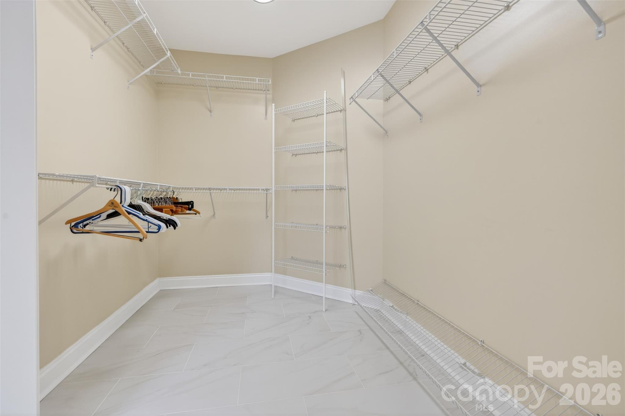 1900 Crestgate Drive 33c Property Photo 31